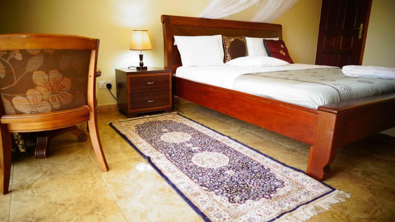 Apricot Guest House Muyenga Exterior foto
